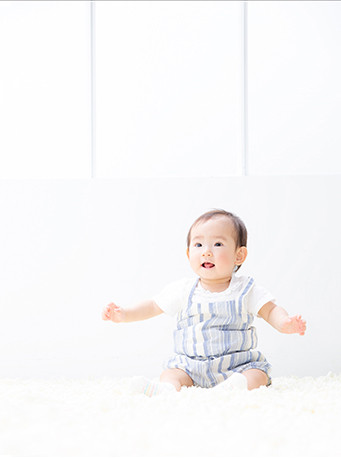 西 桃子